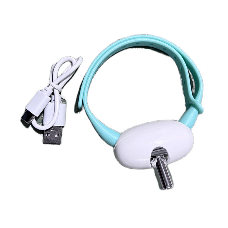 Smart Lazy Man Cat Toy Collar LED Infrared USB Charging Pet Supplies